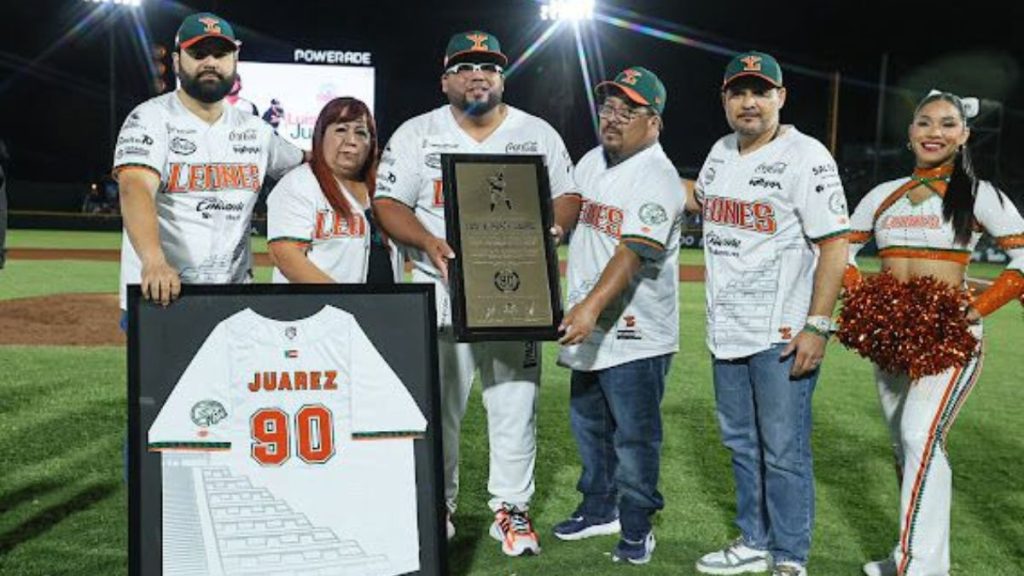 LEONES ARRANCA ENTRE FAMILIA
