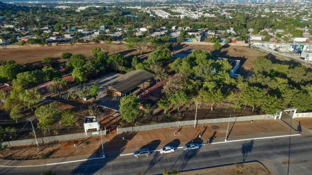SECUNDARIA GENERAL 4 MARIANO ESCOBEDO EN LA FLORES MAGÓN