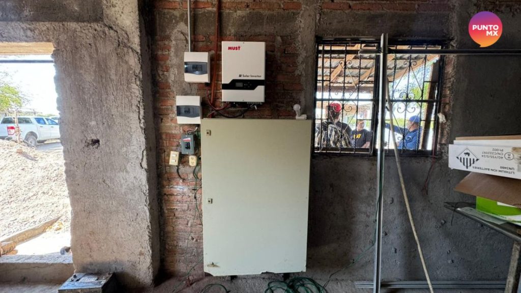 PANELES SOLARES PESCADORES