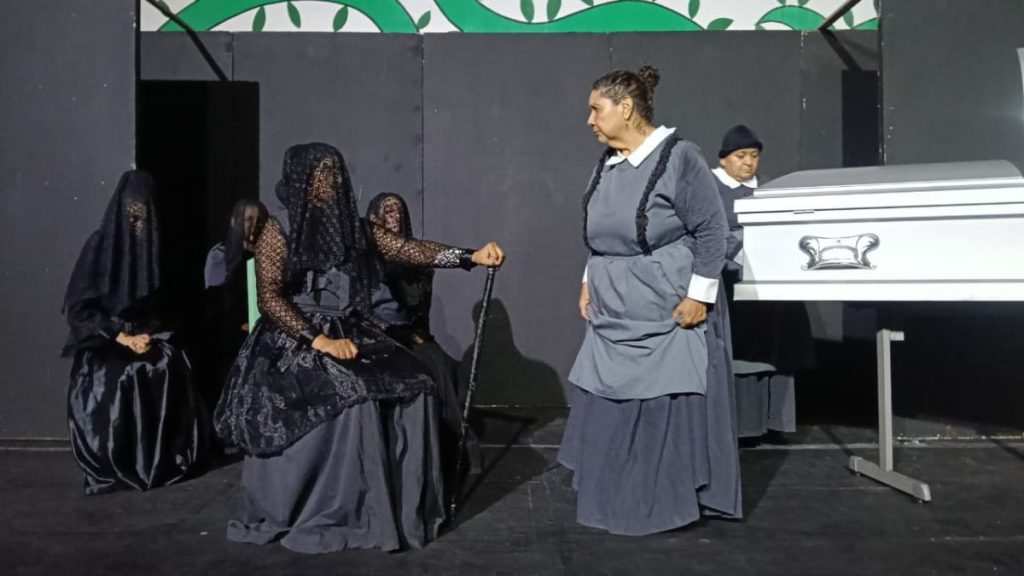 LA CASA BERNARDO ALBA