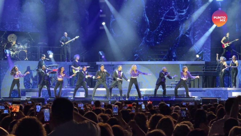 CHAYANNE CONQUISTA MAZATLÁN