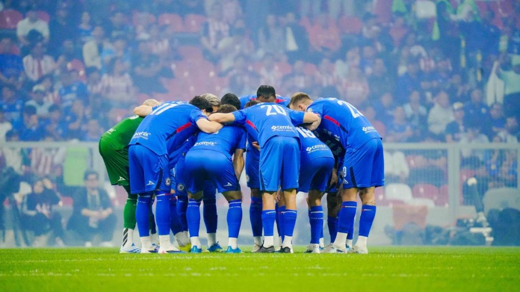 CHIVAS CRUZ AZUL EMPATAN