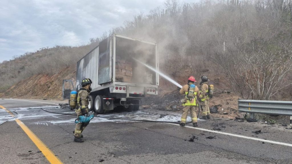 MAZATLÁN INCENDIOS EMERGENCIAS