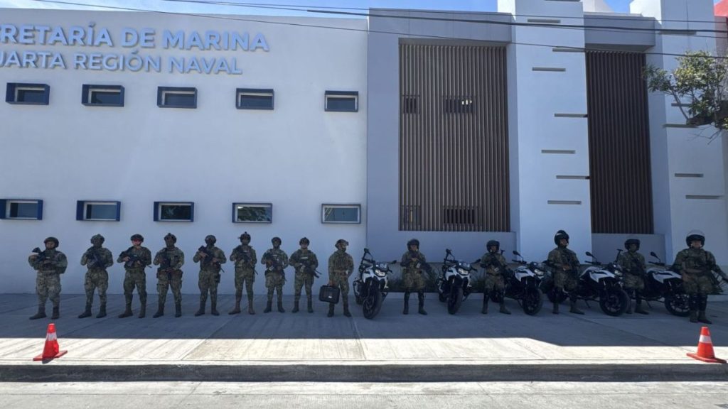 MARINA MAZATLÁN PATRULLAJE MOTORIZADO