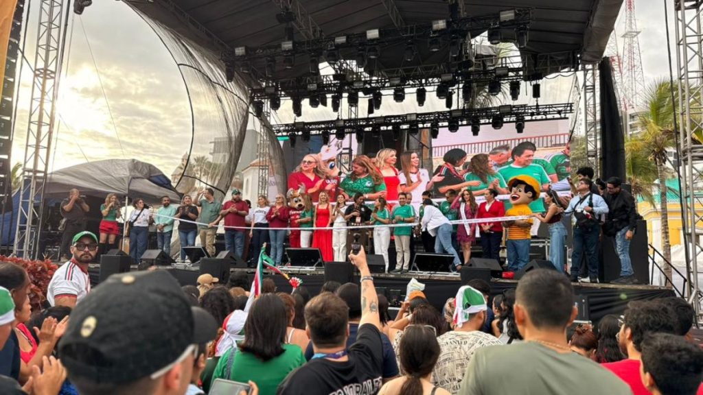 GUAYNAA FIESTA DEL FUTBOL