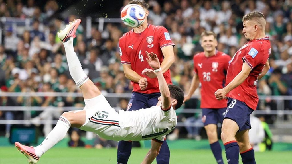 MÉXICO FIESTA MUNDIALISTA AZTECA