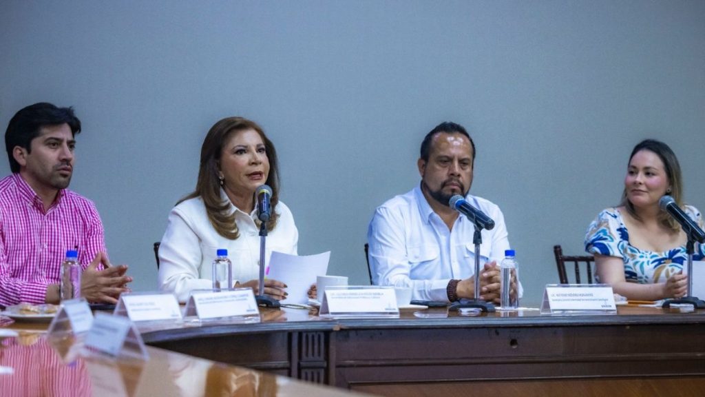 SINALOA UNIVERSIDAD ROSARIO CASTELLANOS